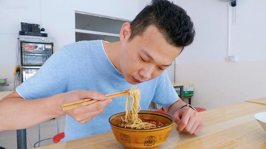 航天员回家吃牛肉面,航天员想吃牛肉面